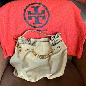 Tory Burch Hobo Off-white Pebbled Leather